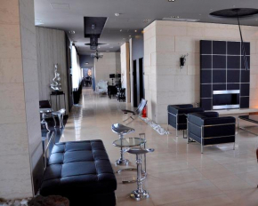 Гостиница Gallery Art Hotel  Трикала